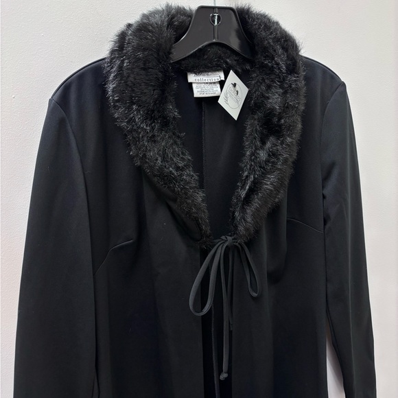 Vintage Kathie Lee Collection Black Cardigan with Faux Fur Collar - Picture 3 of 7